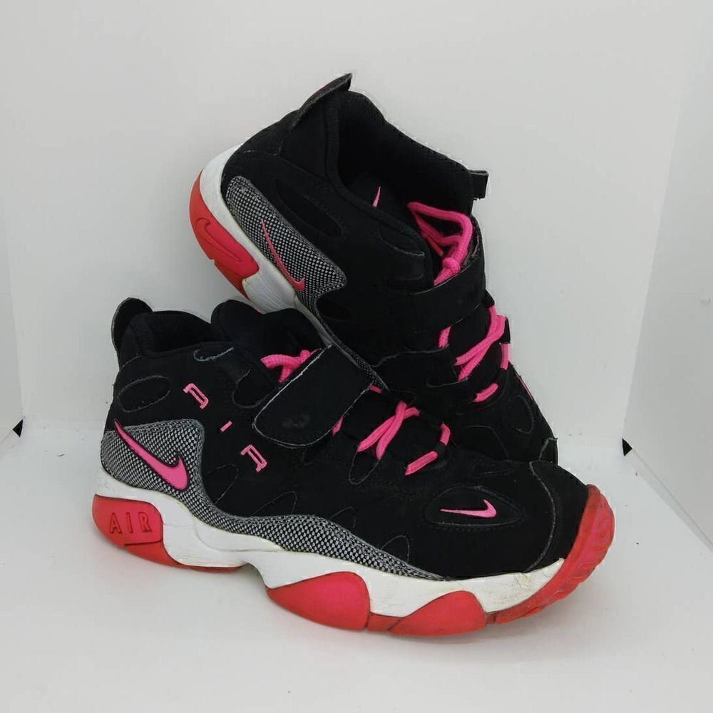 Nike Air Turf Raider Girl's Pre-owned Black/Pink Basketball Sneakers - sz. 6Y